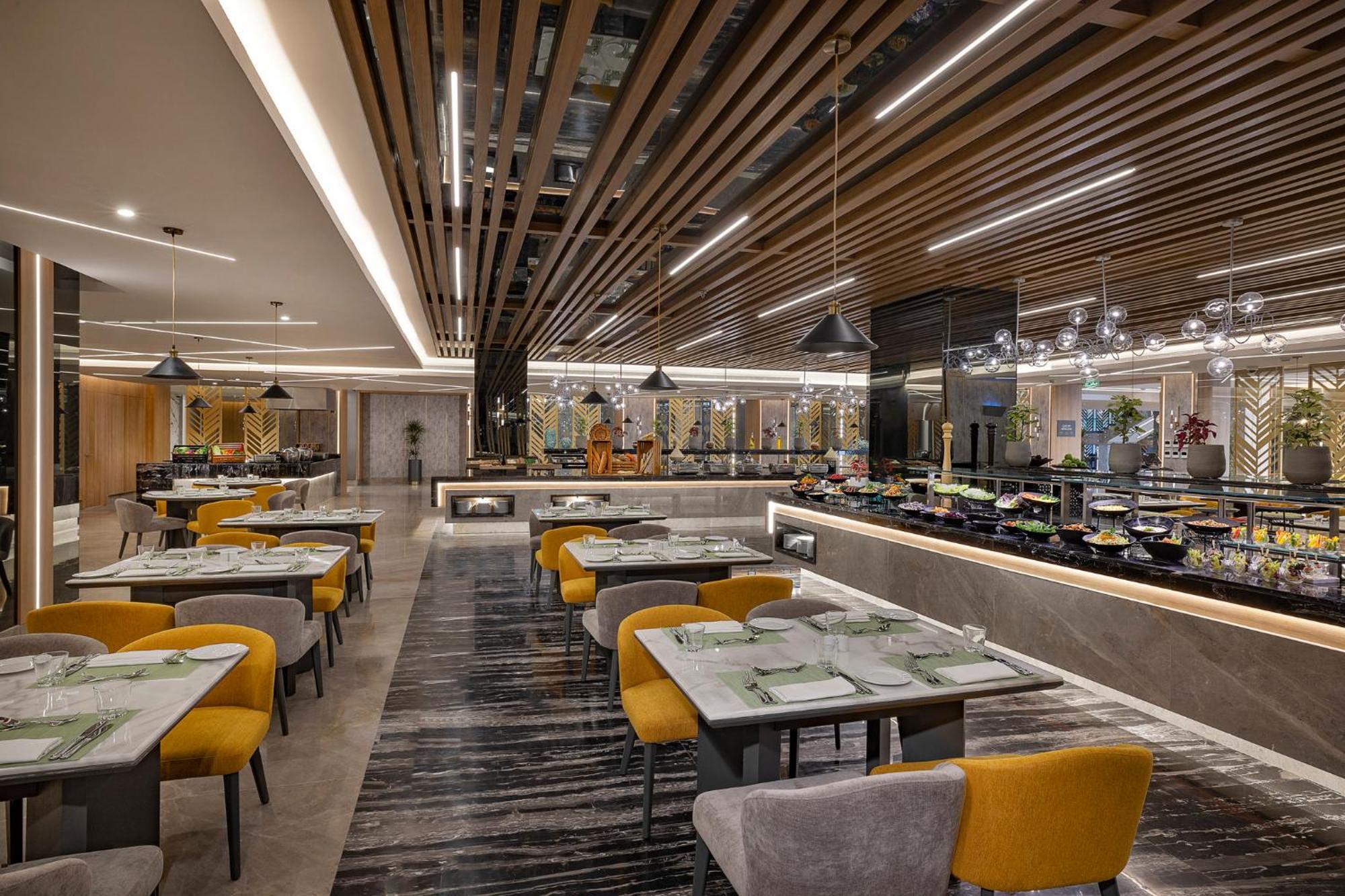 Holiday Inn & Suites - Al Khobar By Ihg ภายนอก รูปภาพ